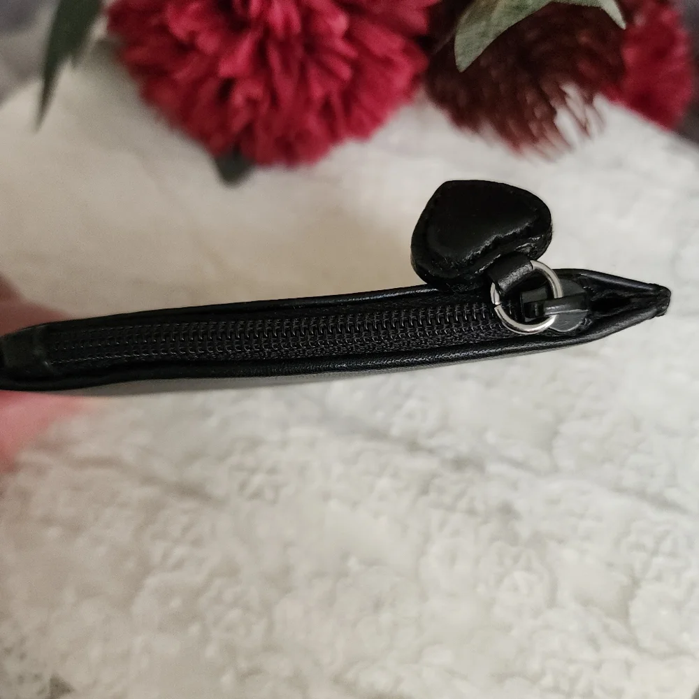 Black Heart Photo Women's Wallet